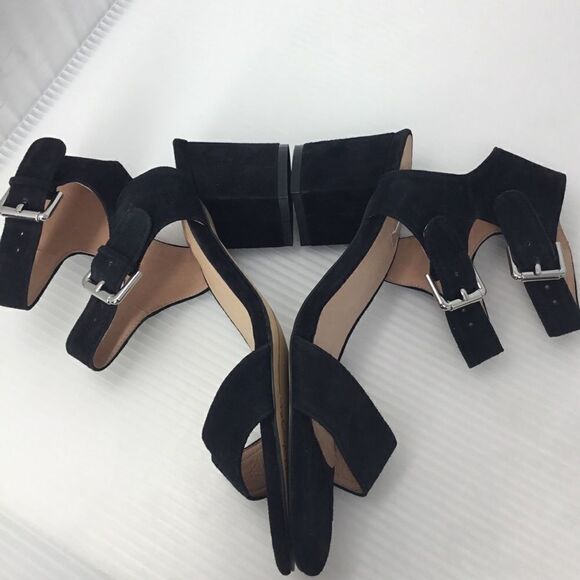 Halogen Vickie Block Heel Sandal (A8) - Picture 5 of 8